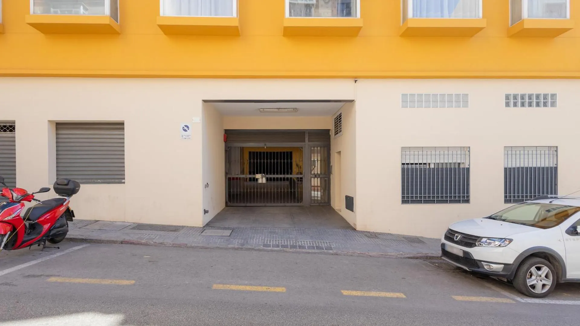 C22 Nice 1 Bdr With Parking Μάλαγα Διαμέρισμα